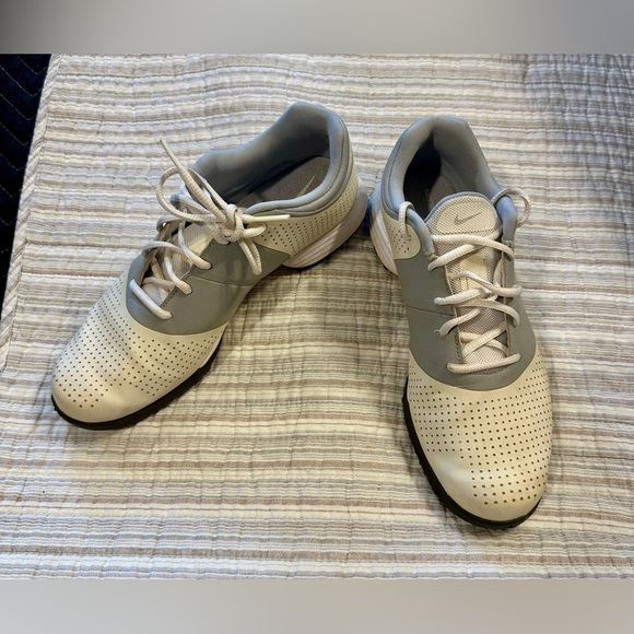 Nike Lunar Control Women’s Golf Shoes Size 6.5 | White & Gray | Spiked - Picture 1 of 9